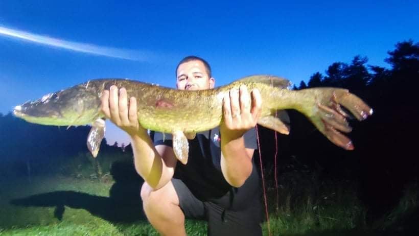 Tony juillet 2021, brochet de 95 cm